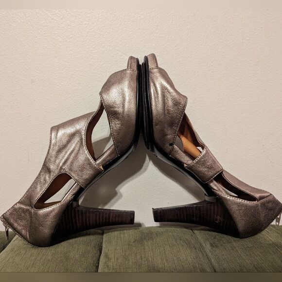 Sofft Pavia Bootie Heels Metallic Anthracite Leather 11 - Picture 11 of 12